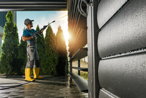 Why Choose Our Certified Pressure Washing Experts for Your Project Needs in Saranac, MI?