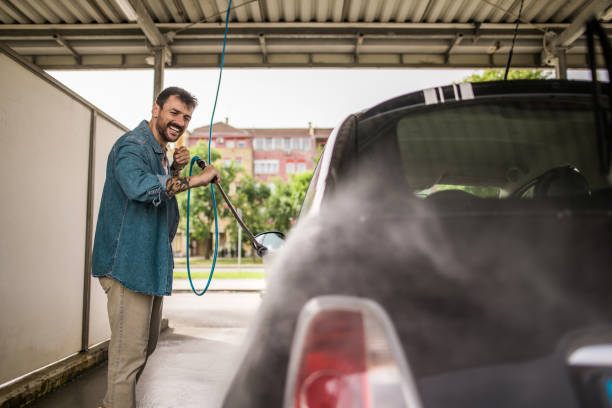 Best Affordable Pressure Washing  in Saranac, MI